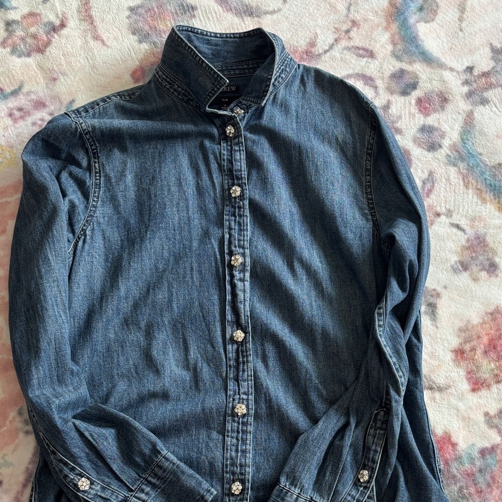 J. Crew Women’s Denim Shirt with Decorative Buttons Size 10 SlimFit